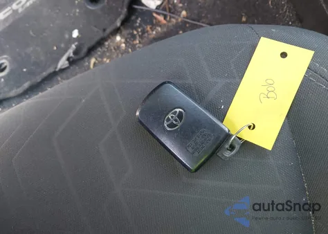 2017 Toyota Tacoma Trd Sport from USA, damaged, VIN 3TMCZ5AN8HM092879